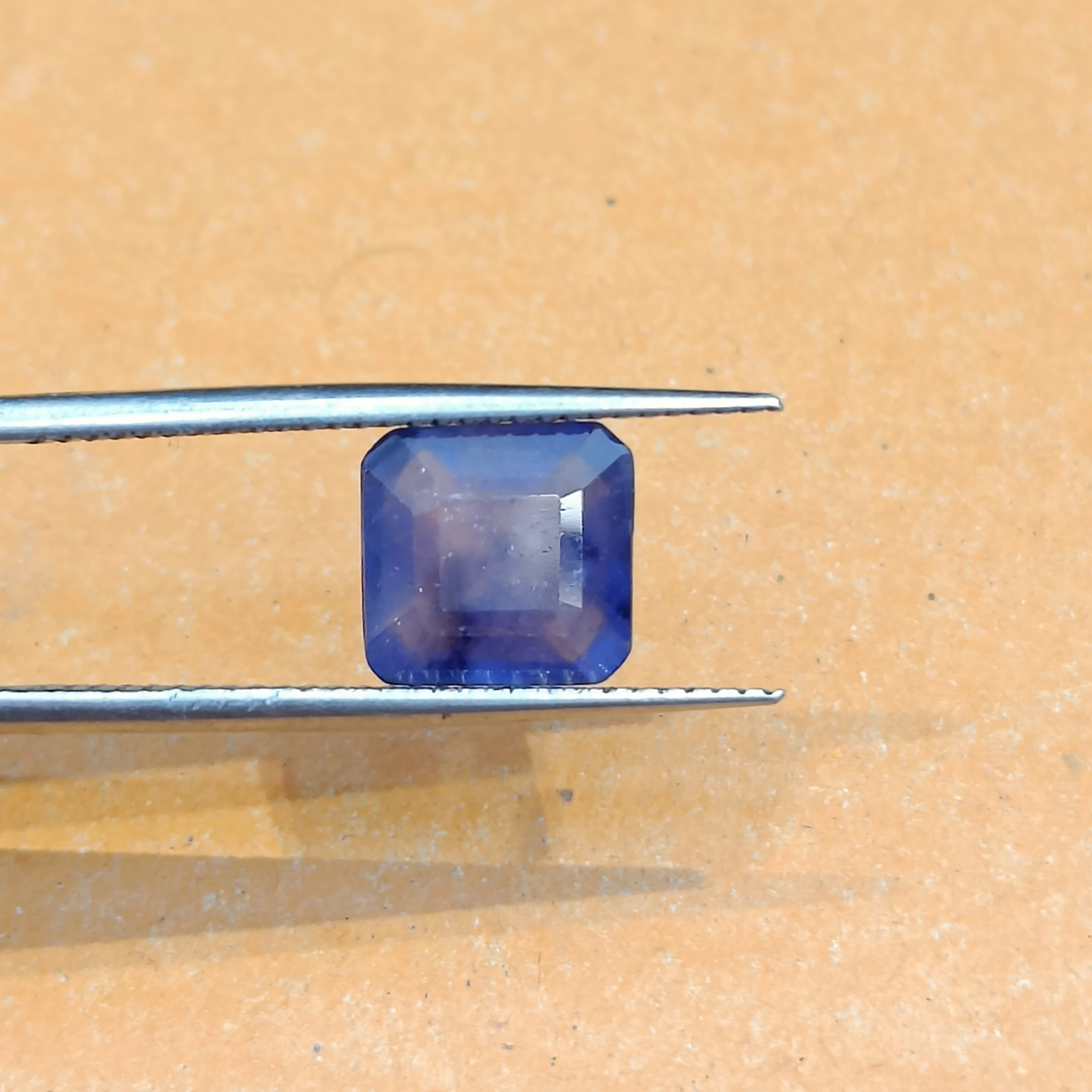 Blue Sapphire - 3.40 Carats