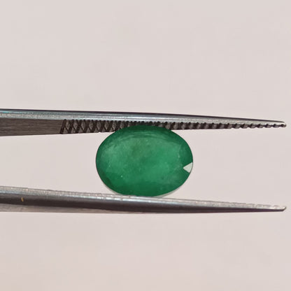 Emerald (Panna) - 2.96 Carats